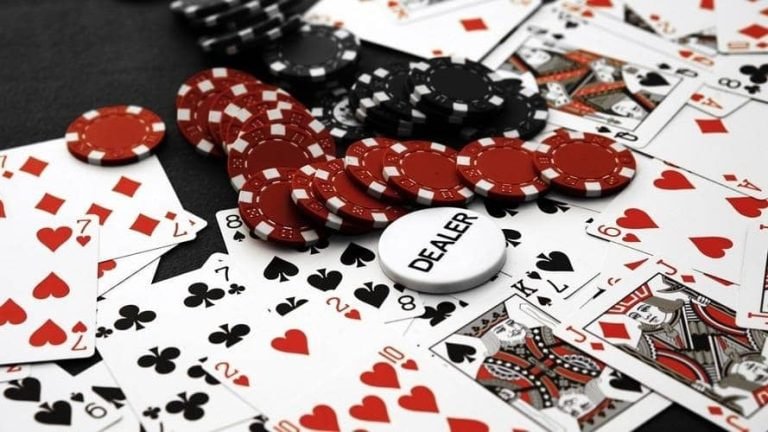 Layanan dukungan qqfullbet yang responsif dan profesional siap membantu